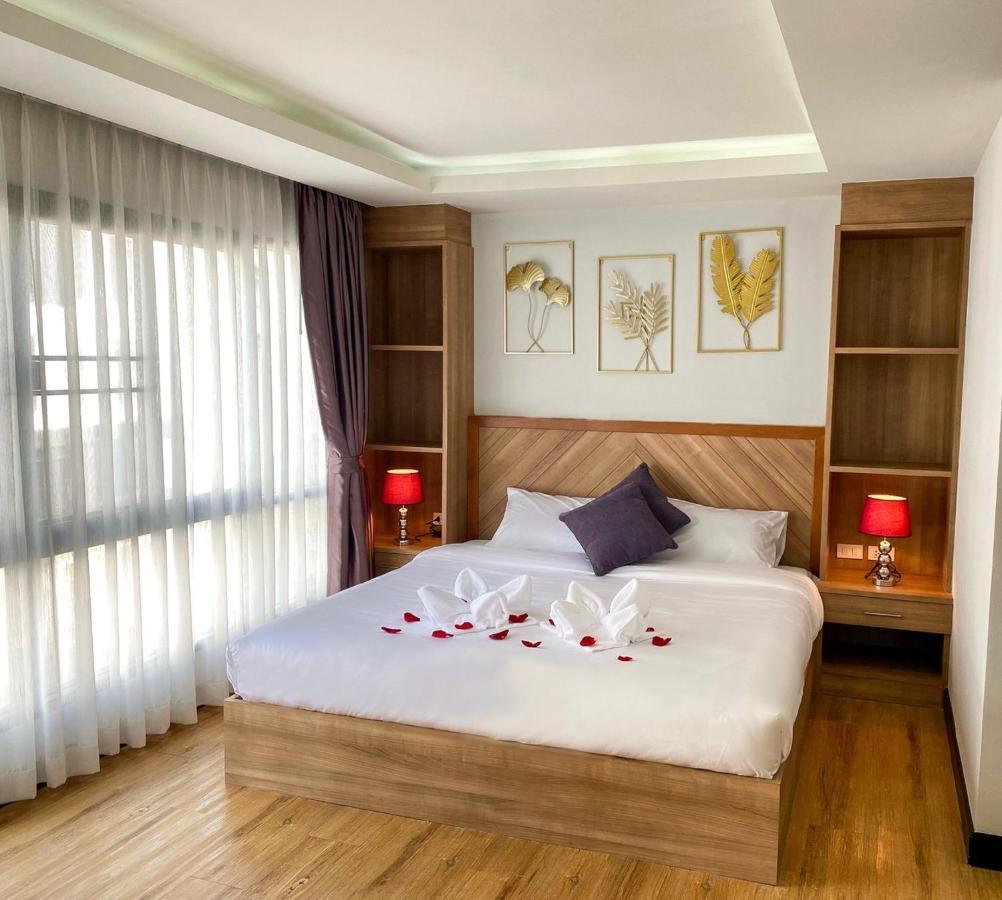 De Luxe Boutique & Rooftop Chiang Mai Ngoại thất bức ảnh