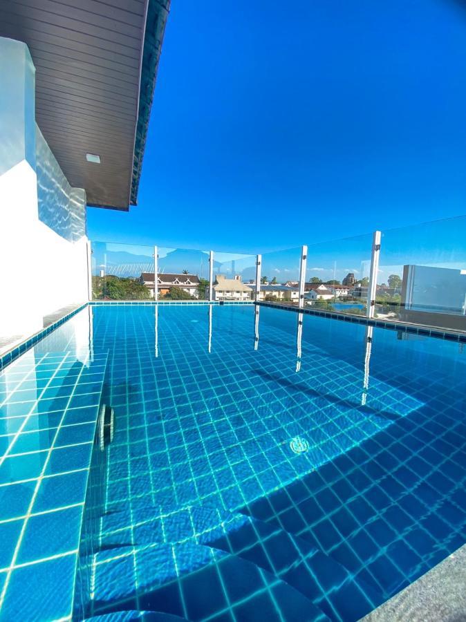 De Luxe Boutique & Rooftop Chiang Mai Ngoại thất bức ảnh