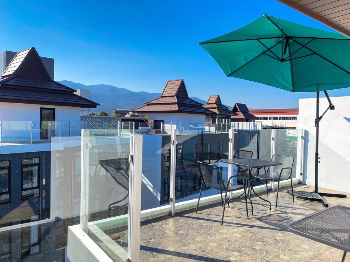 De Luxe Boutique & Rooftop Chiang Mai Ngoại thất bức ảnh